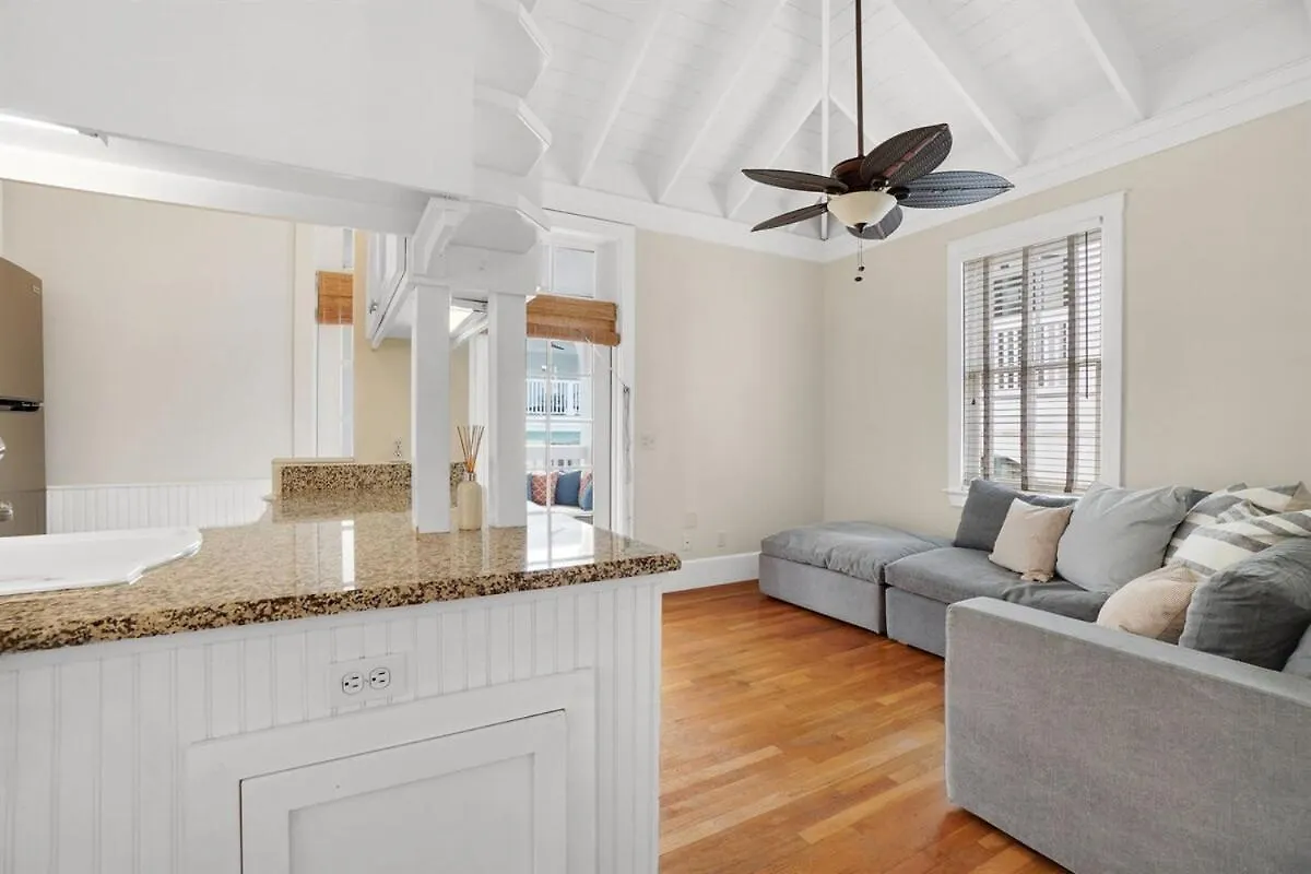 Holiday home 213 Sandyshore Shore To Please 6 Bedroom 6Ba Steps From The Beach Panama City Beach
