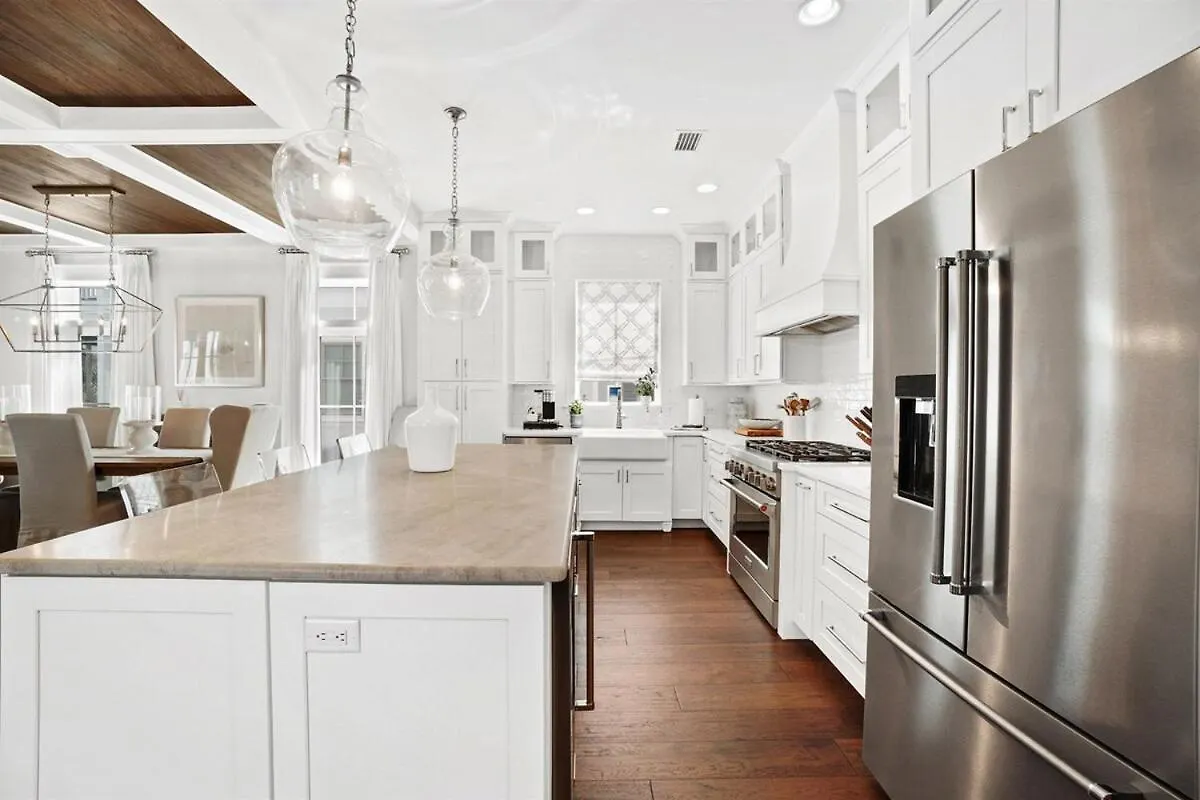 Holiday home 213 Sandyshore Shore To Please 6 Bedroom 6Ba Steps From The Beach Panama City Beach
