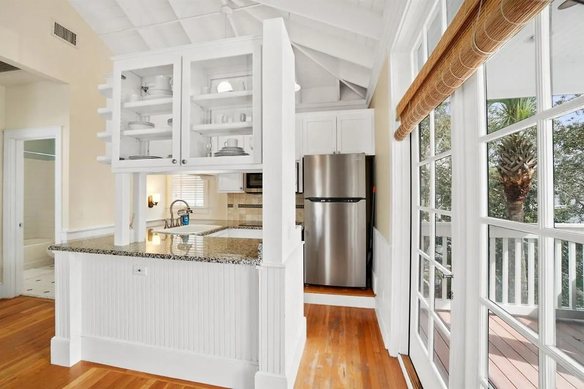 Holiday home 213 Sandyshore Shore To Please 6 Bedroom 6Ba Steps From The Beach Panama City Beach